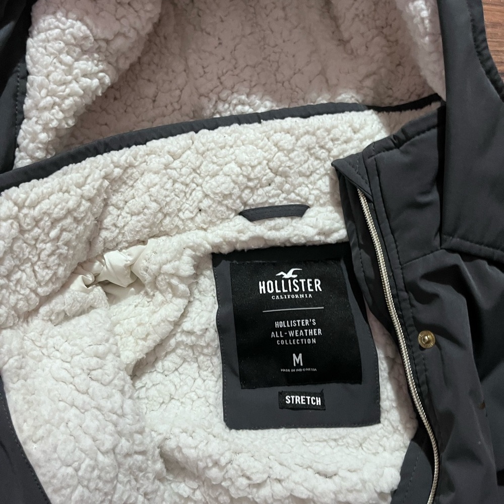Hollister Grey Hooded Jacket - Picture 3 of 3